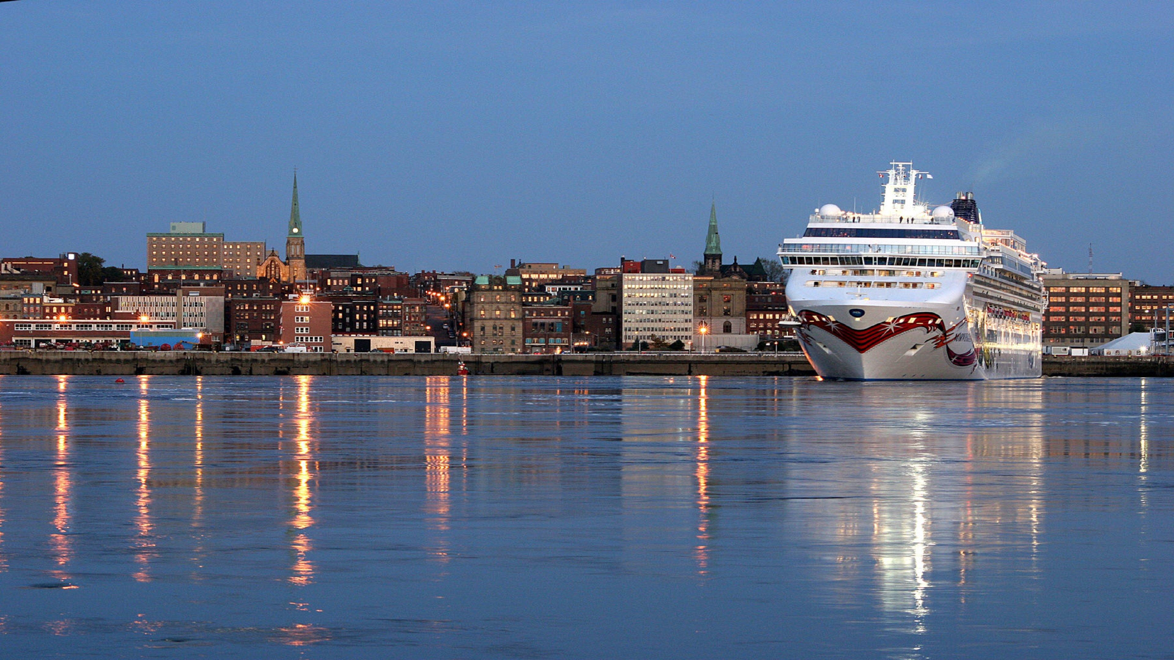 Holiday Inn Express Hotel & Suites Saint John Harbour Side, An Ihg Hotel Exteriör bild