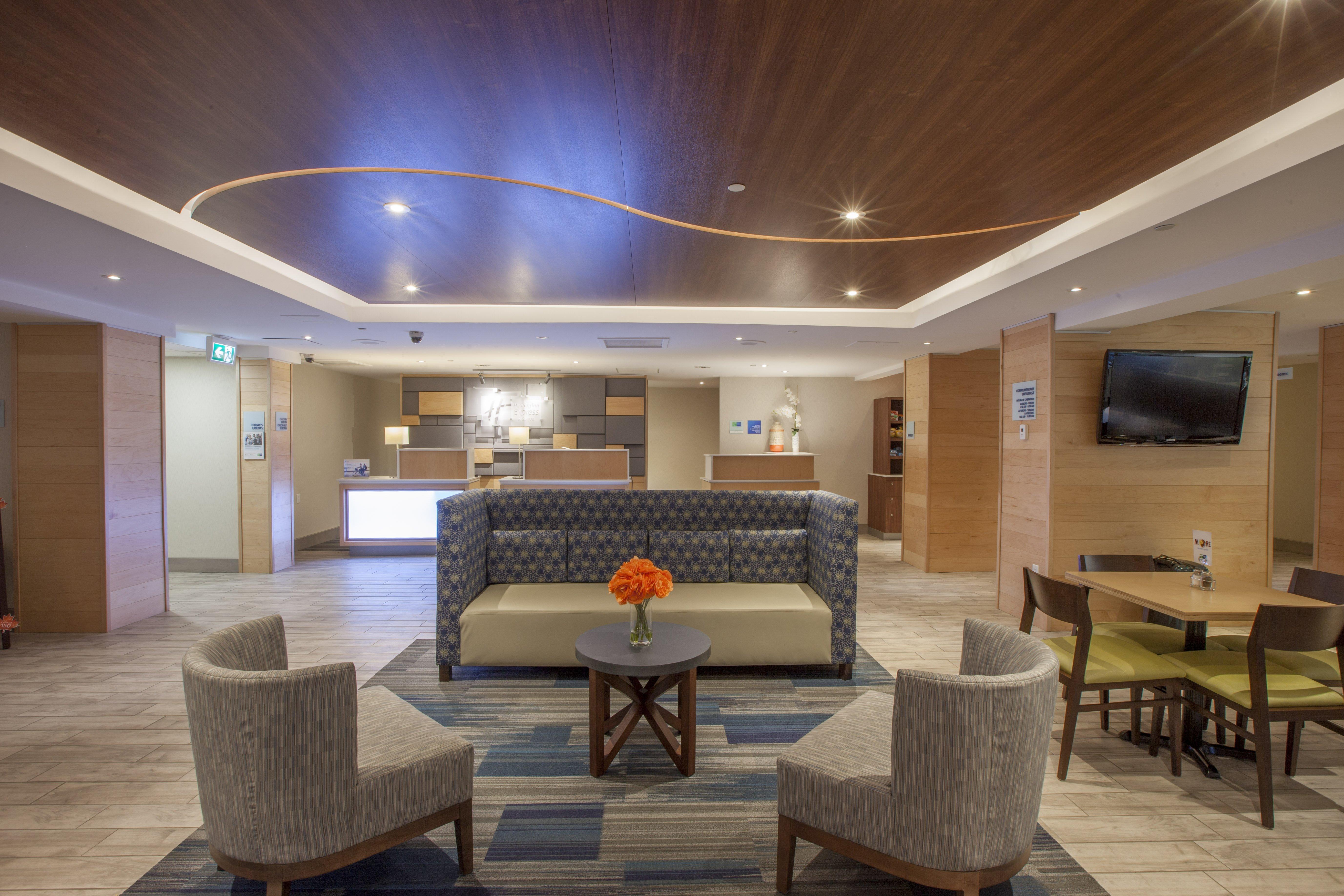Holiday Inn Express Hotel & Suites Saint John Harbour Side By Ihg Exteriör bild