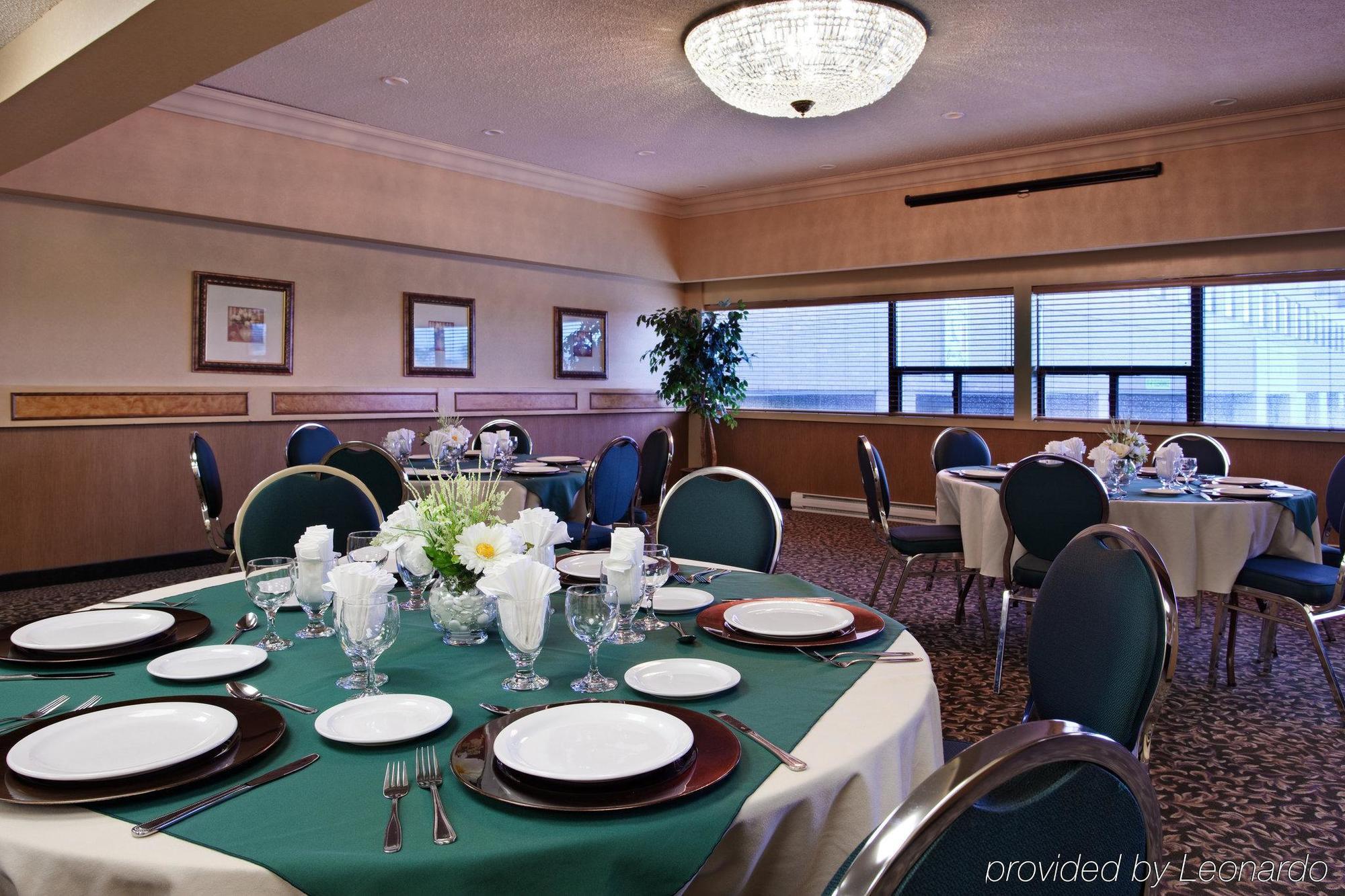 Holiday Inn Express Hotel & Suites Saint John Harbour Side By Ihg Restaurang bild