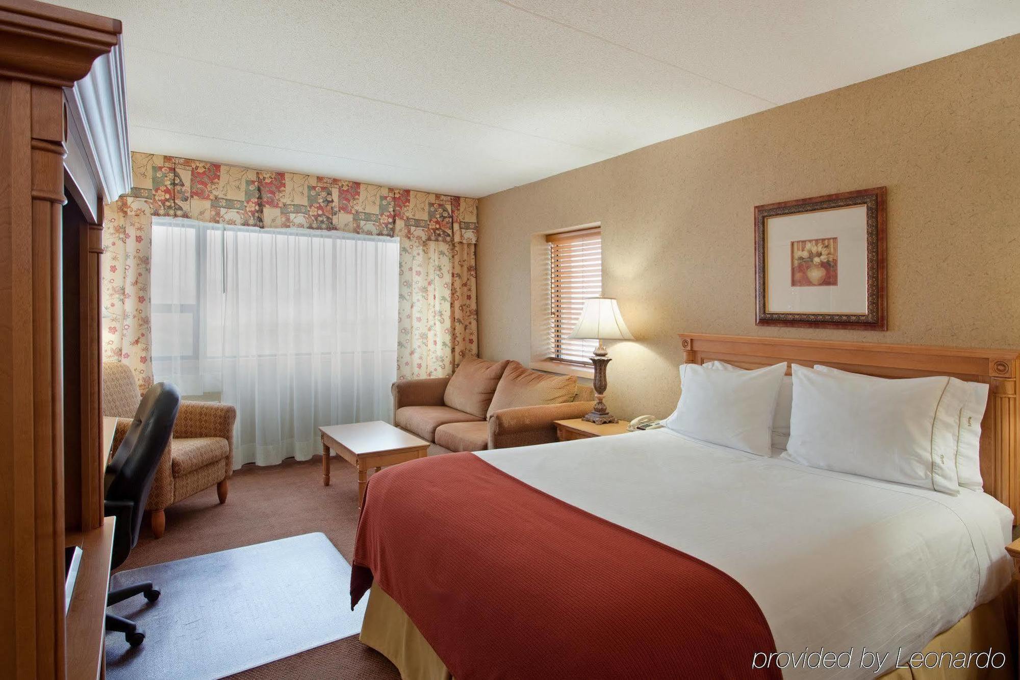 Holiday Inn Express Hotel & Suites Saint John Harbour Side By Ihg Exteriör bild